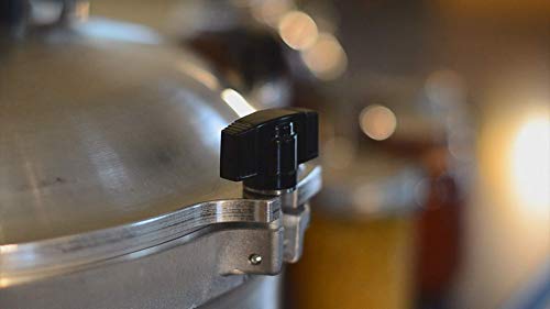 All American 930 Canner Pressure Cooker. 30 qt. Silver